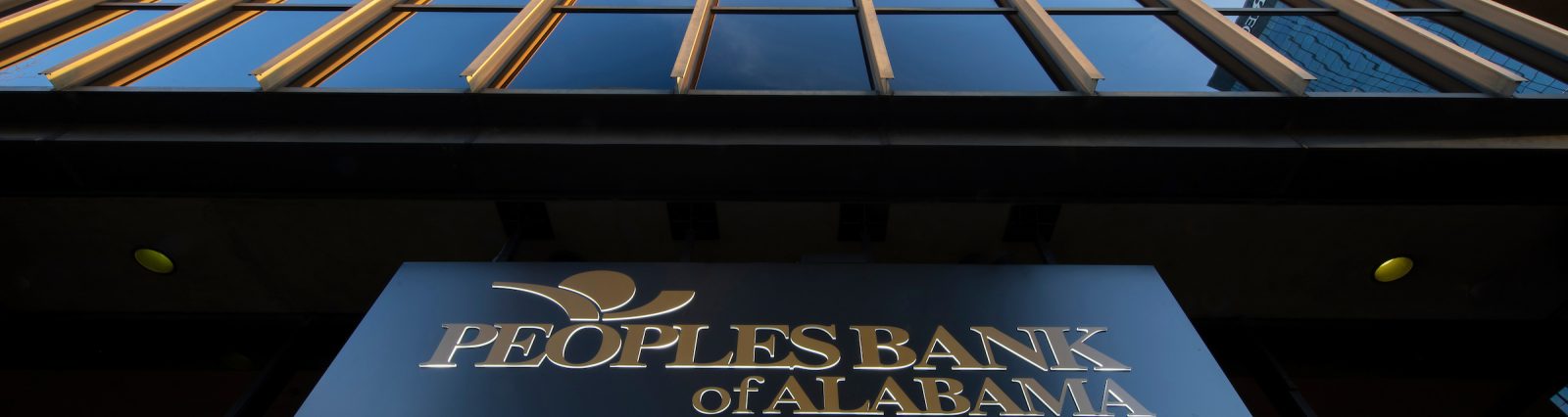 Business Banking - picture of Plaza Branch